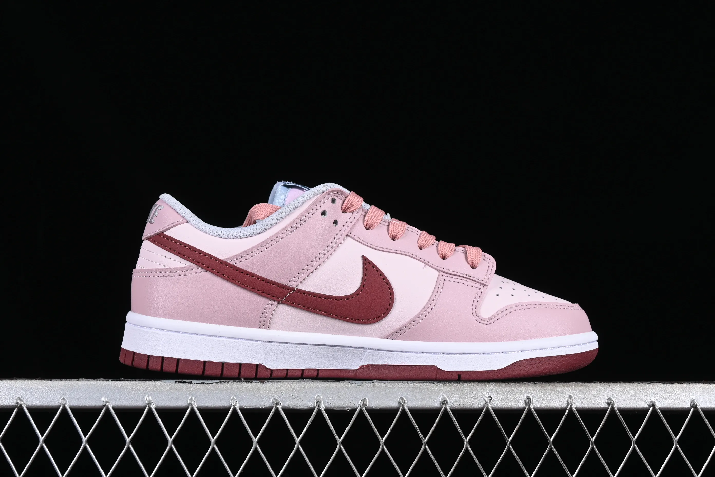 All categories Nk SB Dunk Series Nk SB Dunk Low low-top sneakers Nk SB Dunk Low GS "Mineral Teal" Strawberry Milk SB low-top casual sports skateboard shoes FD1232-002
